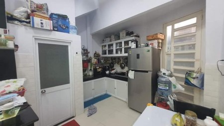 Hàng NÓng Nhà HXH Thống Nhất P10 GV, 46m2 chỉ 3tỷ42 bán