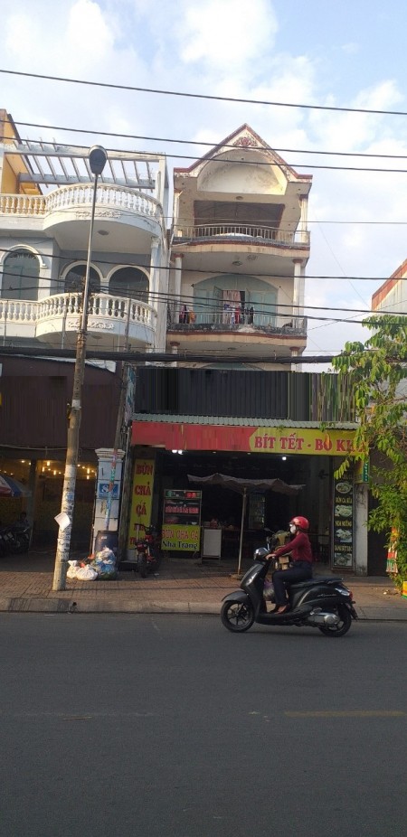 Cho Thuê Nguyên Căn Nhà Mặt Tiền, Đường Đồng Nai, Phường 2, Quận Tân Bình