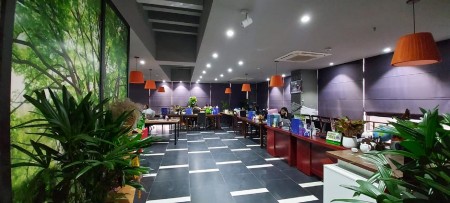 Bán nhà phố Phạm Văn Đồng, 159m2 x 10T, cho thuê 200 triệu/tháng, nhỉnh 50 tỷ.