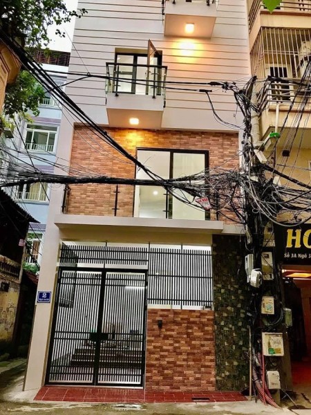 Cho thuê văn phòng khu Hoàng Cầu giá rẻ