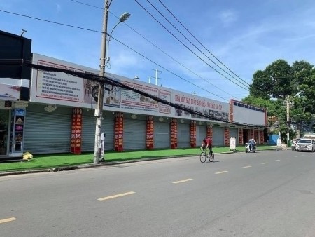 Nhà Mặt Tiền, Đường Quốc Hương, _ diện tích rộng