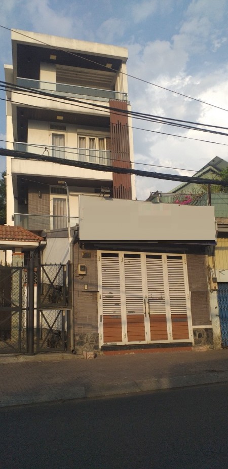 Lũy Bán Bích mt 6.4 x 14.25 Nhà trống suốt thuận lợi KD