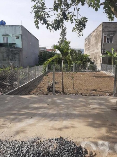 Bán gấp lô đất 125m2 giá rẻ, gần chợ Phú Lợi 2, mặt tiền 16m nhựa, SHR, tiện kd