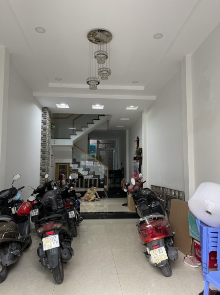 Nhà mới MT Đỗ Bí (4x19m) 3L,ST, 6PN, 8ML