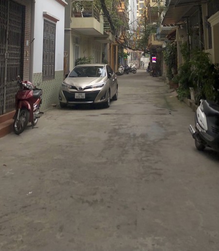 Tôi cần bán gấp nhà Phân Lô Quân Đội, quận Thanh Xuân, Nhỉnh 7 tỷ, Gara ô tô, Kinh doanh.