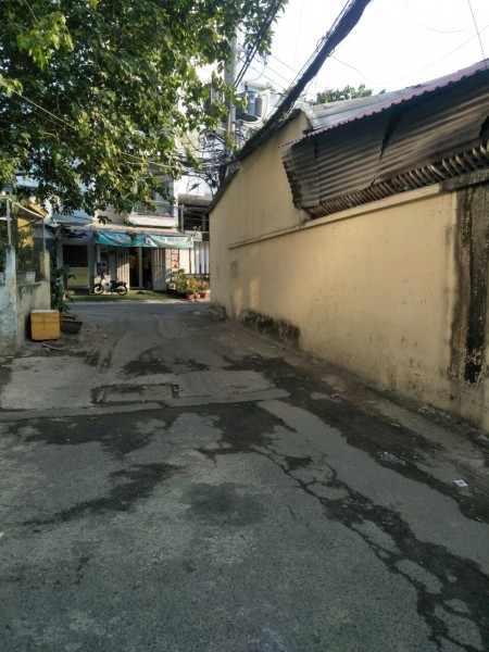 HXH thông NGuyễn Bá Tòng Tân Bình ngang 4.5m dài 24m giá 97tr 1 m2