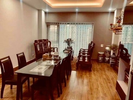 Phố Thái Thịnh, Nhà đẹp, Thang máy, ÔTô đỗ cửa, Kinh doanh đỉnh.