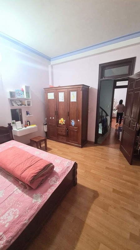 Đi đến slide 4