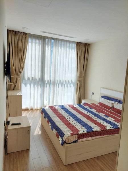 CẦN CHO THUÊ CHUNG CƯ CAO CẤP VINHOMES CENTRAL PARK