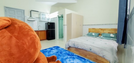 Cho Thuê Căn hộ Mới Xây Có Ban Công. Đầy Đủ Nội Thất 35m2. Ngay Chợ Hoàng Hoa Thám