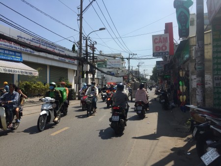 Cần bán nhà mặt tiền Phan Văn Trị, 4x25m, 4 tầng HĐT 50tr giá 17,5 tỷ