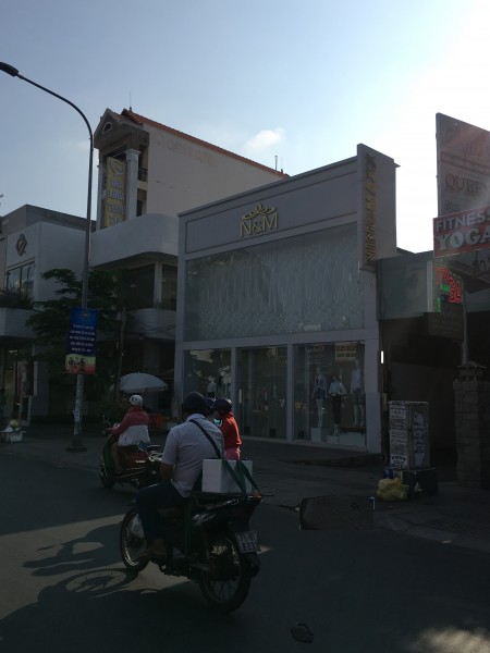 Cho Thuê MT Đường Linh Đông, vỉa hè rộng rãi