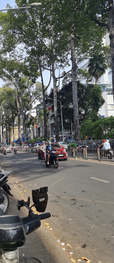 Đi đến slide 3