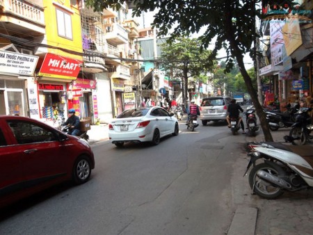 TRƯƠNG ĐỊNH LÔ GÓC, NGÕ NÔNG, ĐẦY ĐỦ CÔNG NĂNG, CHO THUÊ PHÒNG GIÁ TRỊ CAO LH 0869934586
