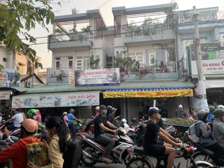Cần bán căn mặt tiền kinh doanh sầm uất đường số 8, phường Linh Xuân, Quận Thủ Đức