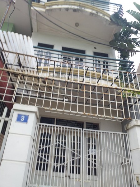 Nhà phố Tư Đình, Long Biên 45m, ô tô đỗ trước cửa giá 3,9 tỷ đồng, về ở luôn