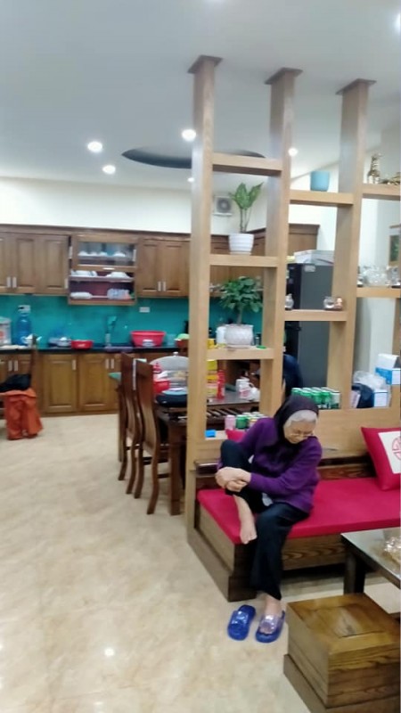 Hiếm, ChỈ Hơn 6 Tỷ, Có Luôn Nhà 5 Tầng Mặt Phố, Kinh Doanh Bất Chấp, Khương Trung, Thanh Xuân