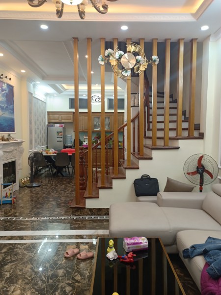 TUYỆT PHẨM! Nhà phố Tân Thụy, Long Biên 84m2x5T full nội thất, ô tô quay đầu, 6.2 tỷ