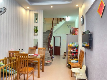 Bán nhà Yên Hòa - Cầu Giấy – Cách ô tô tránh 15m, nhà mới đẹp. DT 35/38T2, 5T, MT 3.4m, giá 3.8 tỷ Yên hòa