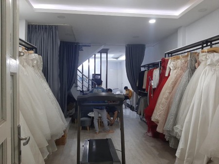 CHỦ CẦN BÁN GẤP NHÀ 70m2, ĐƯỜNG HUỲNH TẤN PHÁT PHƯỜNG TÂN THUẬN TÂY QUẬN 7 GIÁ 5.6 TỶ