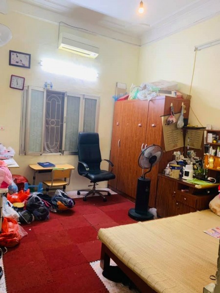 Bán Đất Tặng Nhà Đường Láng 61m2 Gần Oto Gần Phố MT 4m Ngõ Thông Tiện Ích Đỉnh