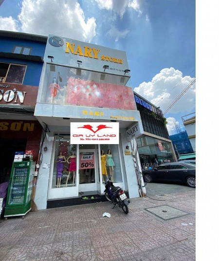 Cho thuê NC 2MT Đường với hẽm - Bà Hạt, P4, Q10. DT: 4x14m, 2 lầu