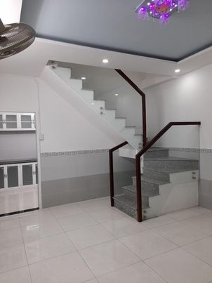 Nhà 33m2 mà chỉ 3,6 tỷ tại 79 Phú Thọ Hòa Quận Tân Phú.