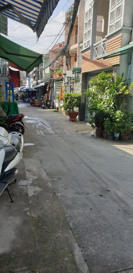 HXH 1/, Đ B Phủ, DT: 61 m2, Chỉ 7.2Tỷ vài Bước ra Q1.