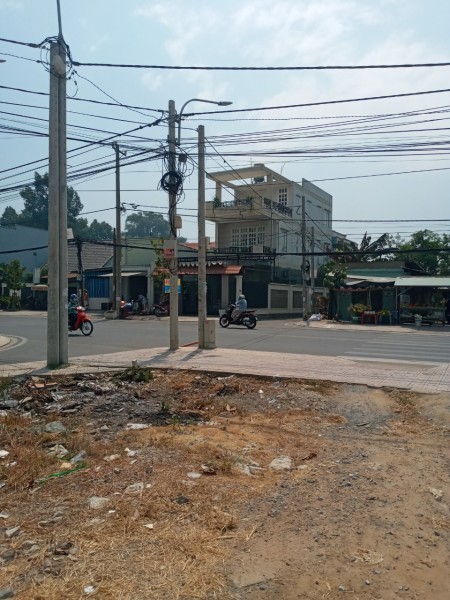 Cần bán gấp hai lô liền kề, mặt tiền đường đỗ văn thi