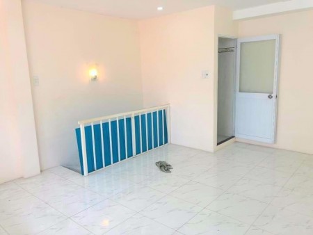 Bán Nhà mặt tiền Bình Thạnh dưới 3 tỷ sử dụng 50m2 chỉ 2 tỷ 75 còn TL
