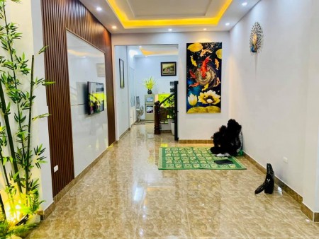 Cần bán nhà Phương Mai 4 tầng chia lô oto đỗ cửa giá 7.3 tỷ
