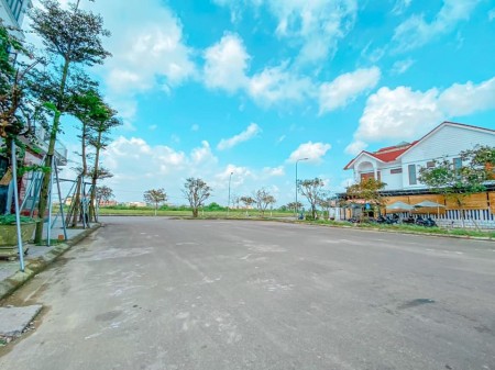 Chính chủ cần bán nhanh lô đất đẹp khu đô thị Huế Green giá chỉ 2.050 tỷ