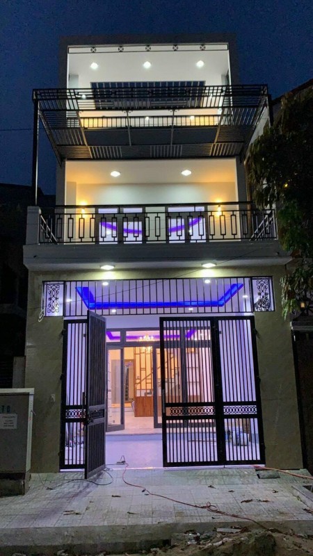 BÁN GẤP NHÀ 3 TẦNG HUẾ GREEN CITY ĐÃ HOÀN THIỆN MUA VÀO Ở NGAY. LH 0702_788_074 MS VÂN