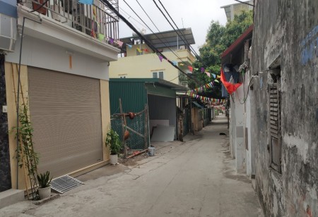 Nhà giá rẻ Thụy phương, ô tô 7 chỗ đỗ ngay cửa, kinh doanh tốt