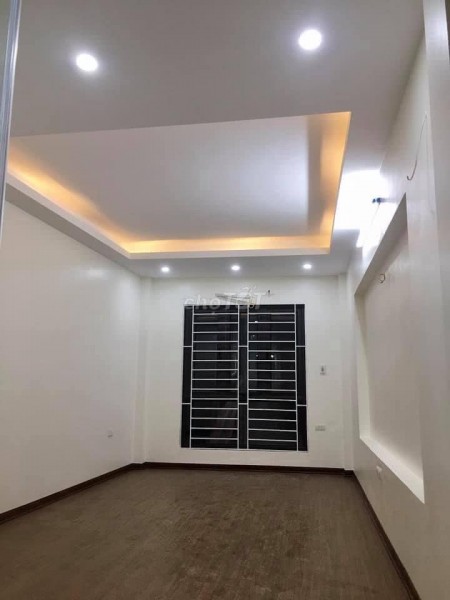 Bán Nhà Ngõ 192 Lê Trọng Tấn 33m2 - Mới Koong - Gần Oto - Dân Chí Cao - Sát Vành Đai 2.5