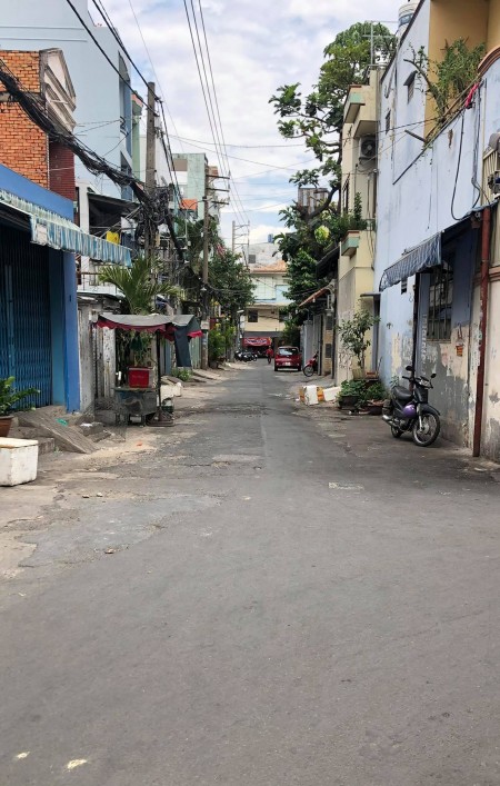 Nhà HXH Phạm Văn Bạch, Phường 15, Tân Bình, 40m2, Lô góc, 2 Lầu, 2.6 Tỷ