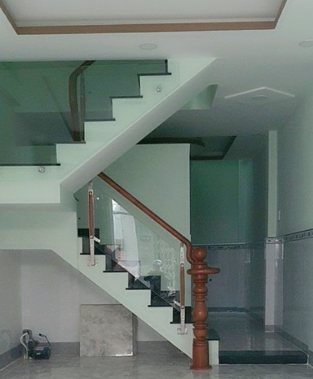 Bán gấp nhà 4 tầng, đường Vĩnh Viễn, P.4, Quận 10. 3,6 tỷ