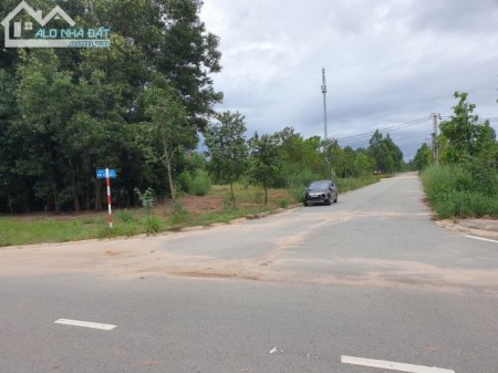 BÁN ĐẤT TRƯỜNG ĐẠI HỌC VIỆT ĐỨC GÓC 3 MẶT TIỀN ĐƯỜNG ĐỐI DIỆN TRUNG TÂM THƯƠNG MẠI