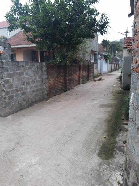 Cần bán 350m2 đất ở , tại xã đông sơn chương mỹ hạ nội
