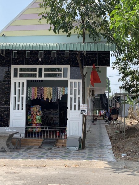 Chính chủ bán dãy nhà trọ rộng 150m2 nằm ngay khu công nghiệp Mỹ Phước 3 thu nhập 9 tr/ tháng