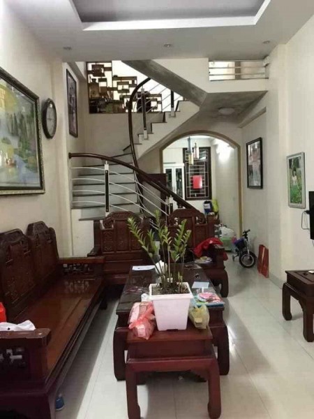 Bán nhà phố Ngọc Trì, nhà đẹp, ở ngay, 40m2, 2.85 tỷ