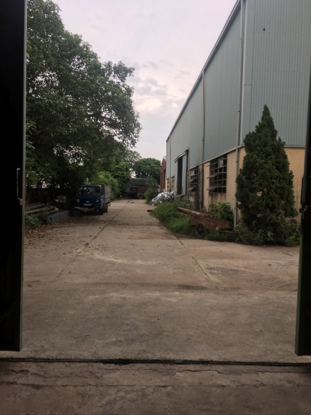 Cho thuê kho diện tích 300m2 trong nhà máy Z49 đường Sa Đôi Đại Mỗ Nam Từ Liêm.