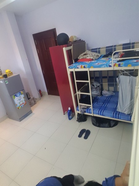 Còn trống 1 chỗ Ký túc xá đầy đủ tiện nghi,bao trọn gói, đối diện ĐH Bách Khoa