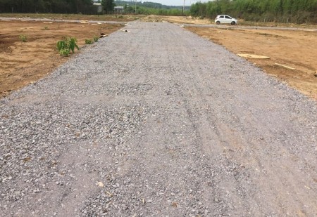 ĐẤT 2 MẶT TIỀN TỈNH LỘ CẦN BÁN 2200M2 - GIÁ BÁN 450 TRIỆU.