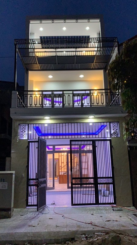 Hàng hiếm. Nhà Huế Green city đã hoàn thiện, mua vào ở được ngay.