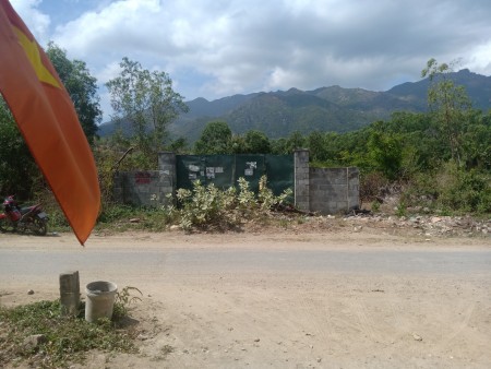 612m2- Cần bán nhanh lô đất mặt tiền Thái Khang
