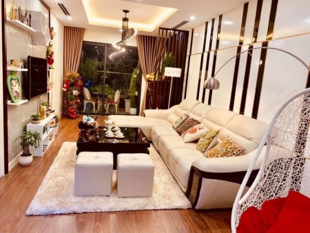 Chuyển nhượng căn hộ tại chung cư Imperia Garden 108m2,giá 4.1 tỷ-LH 0343951063