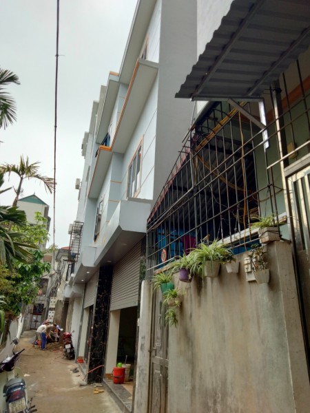 Bán nhà lô góc,Đại Mỗ, Nam Từ Liêm giá 3.1tỷ, cách ngã tư Vạn PhúcTố Hữu 100m