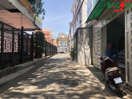 Nhà Bình Đa đối diện phòng công chứng Bình Đa