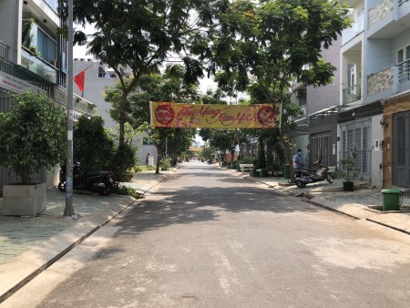 Bán đất thổ cư đường nhựa trước nhà 8m Đặng Thùy Trâm P13 Bình Thạnh 120m2 giá rẻ 10 tỷ 399